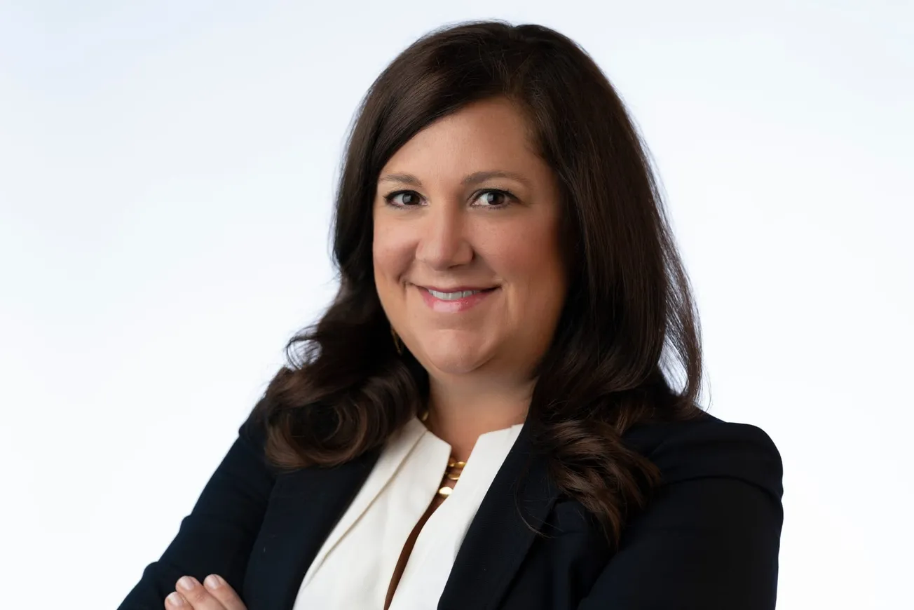 Desde Amazon, Ashleigh de la Torre impulsa políticas que conectan innovación con impacto social